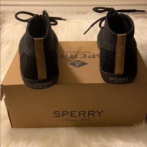 Sperry Mid Black